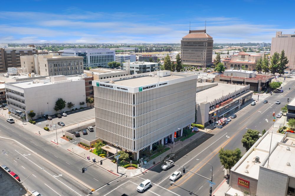 Office Space Available in Excellent Condition & Move-In Ready : 1221 Van Ness Ave, Fresno, CA 93721